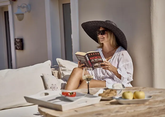 Althea Boutique - Adults Only 4*